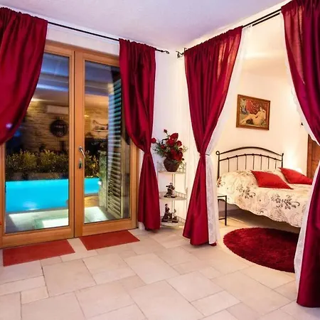 公寓 With 5 Bedrooms