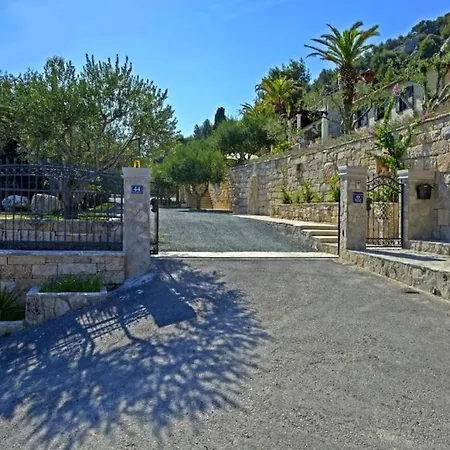 公寓 With 5 Bedrooms